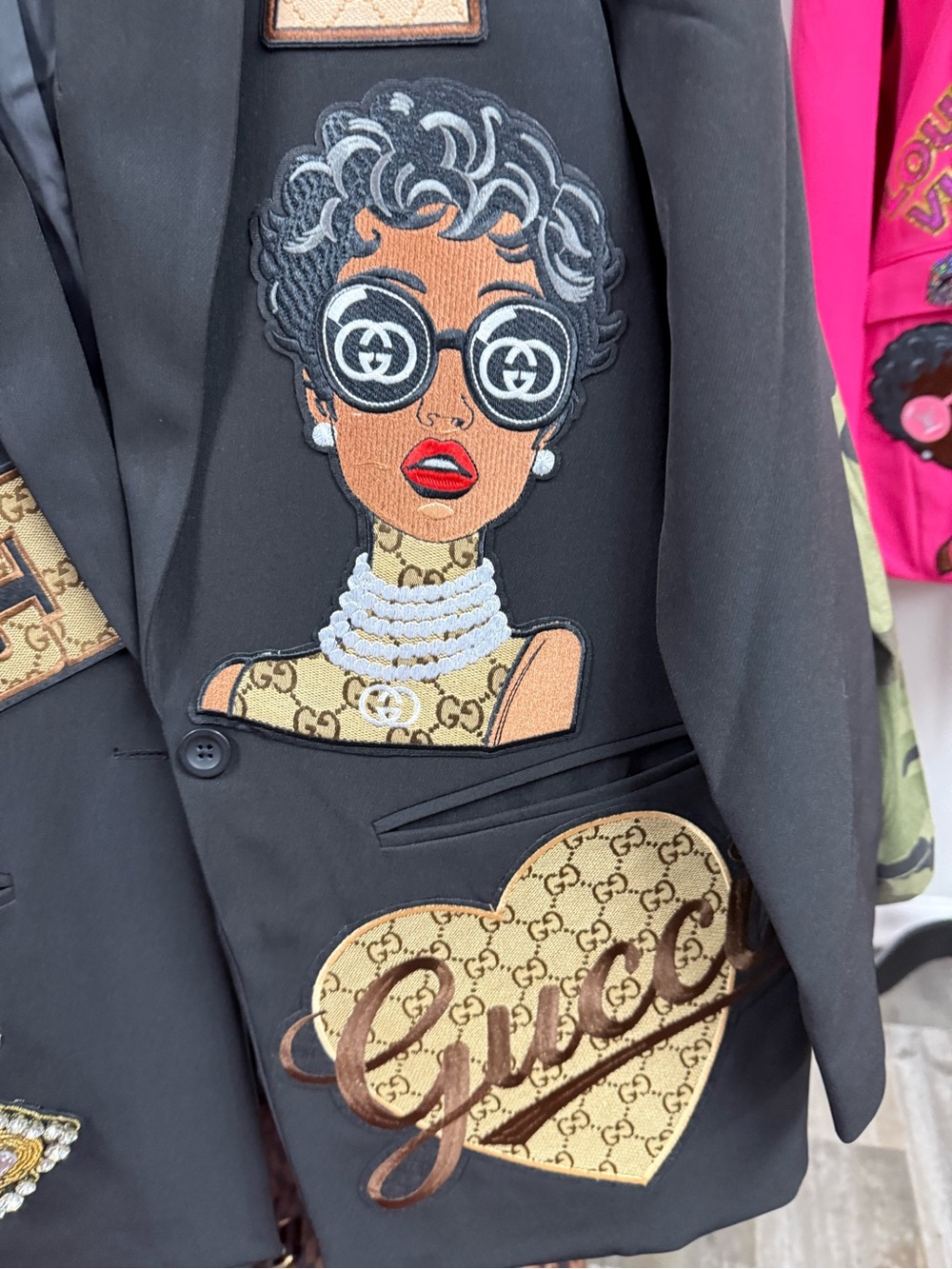 New Black Embellished Women's Blazer with Beige Logo Appliqués - Picture 9 of 10